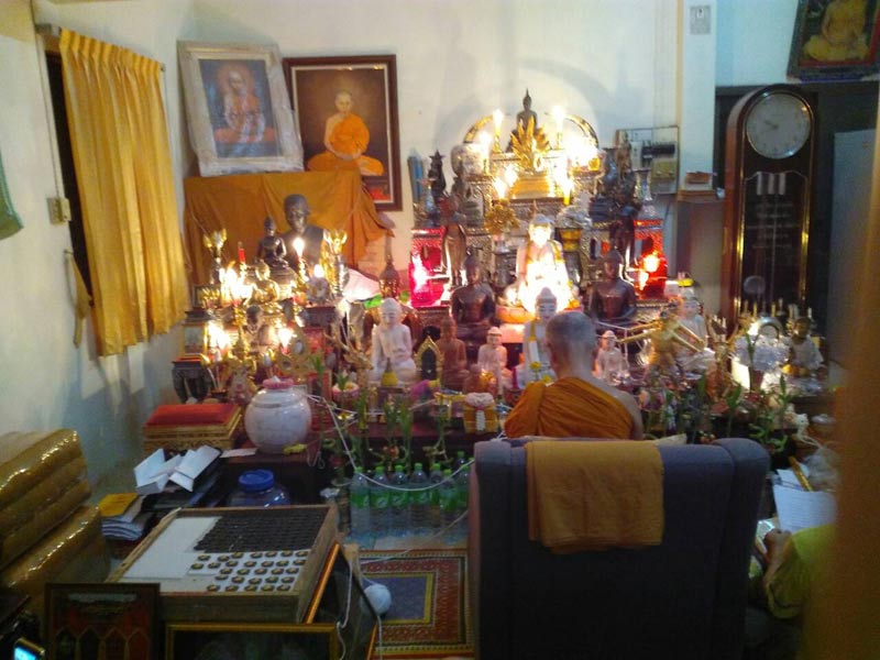 เรียนเชิญสั่งจองวัตถุมงคล พระขุนแผนผงพรายกุมาร ณ วัดอีแงว อ.ขลุง จ.จันทบุรี