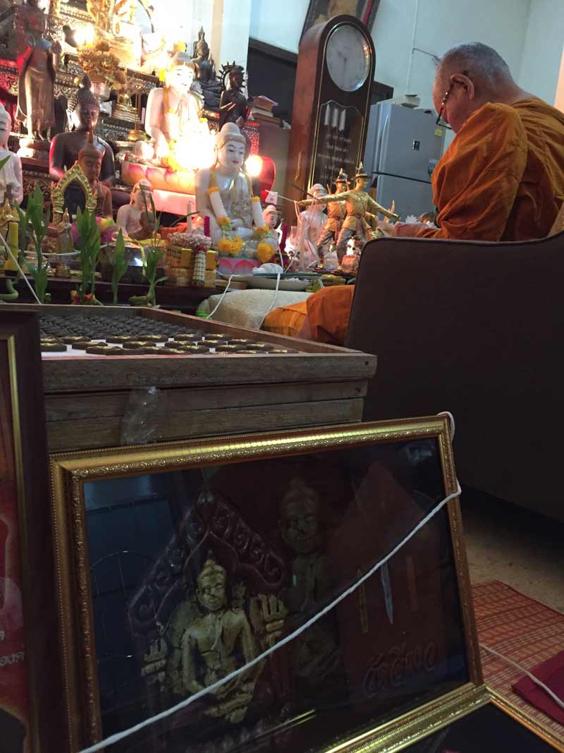 เรียนเชิญสั่งจองวัตถุมงคล พระขุนแผนผงพรายกุมาร ณ วัดอีแงว อ.ขลุง จ.จันทบุรี